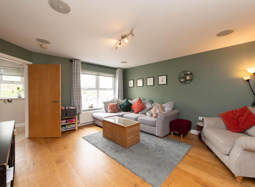 43 Loughshore Courtyard, Newtownabbey, BT37 0ZS