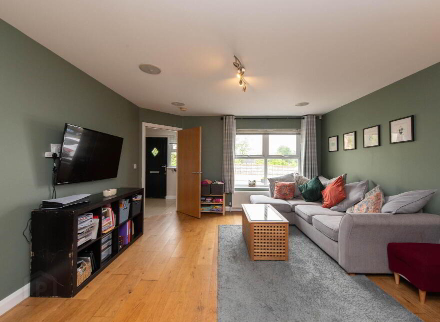 43 Loughshore Courtyard, Newtownabbey, BT37 0ZS