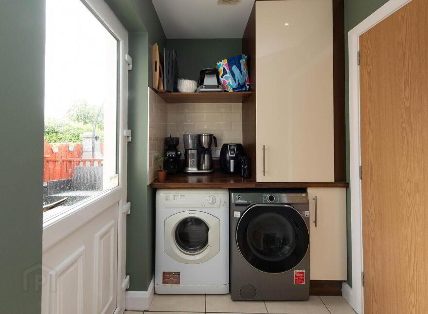 43 Loughshore Courtyard, Newtownabbey, BT37 0ZS