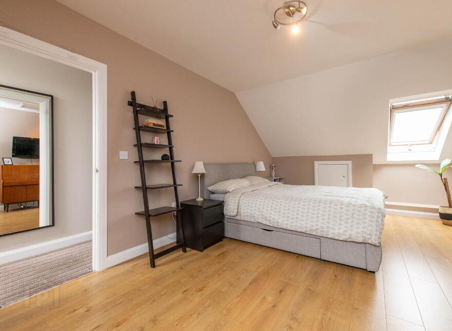 43 Loughshore Courtyard, Newtownabbey, BT37 0ZS