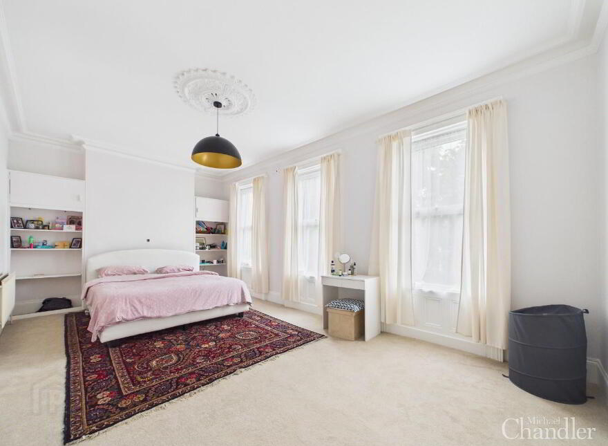 31 South Parade, Belfast, BT7 2GL