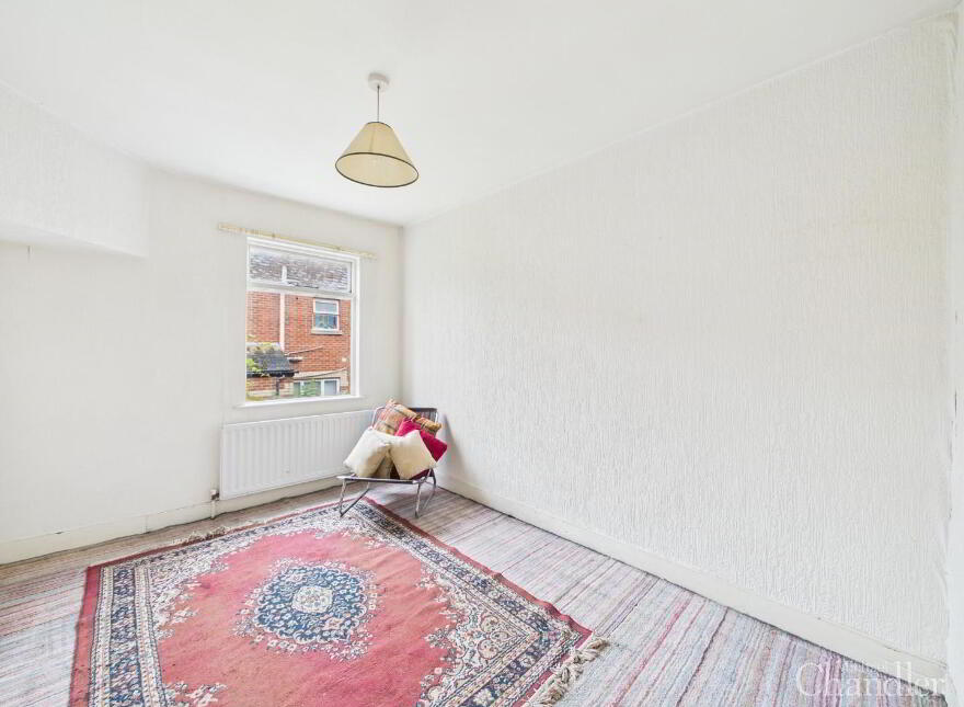 31 South Parade, Belfast, BT7 2GL