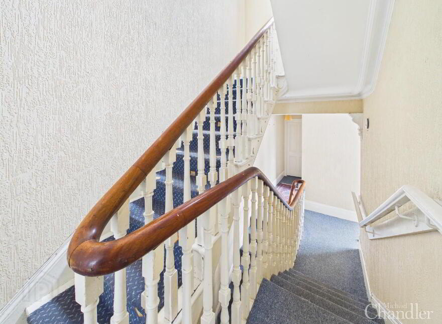 31 South Parade, Belfast, BT7 2GL