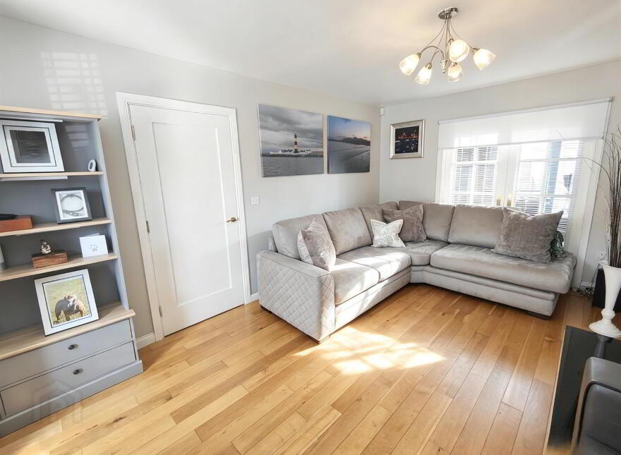 15 Wolfhill Manor, Belfast, BT14 8DE