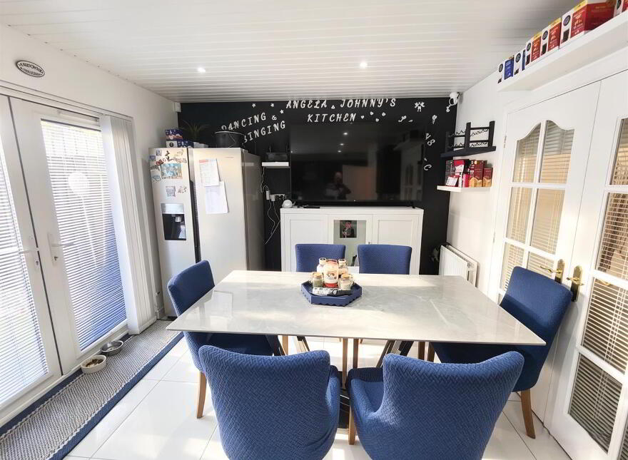15 Wolfhill Manor, Belfast, BT14 8DE