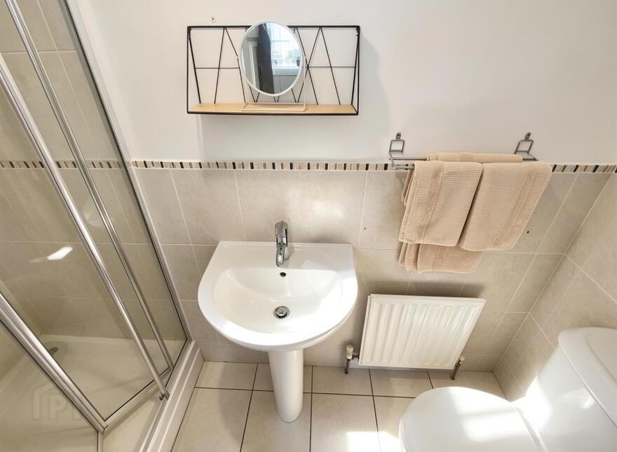 15 Wolfhill Manor, Belfast, BT14 8DE