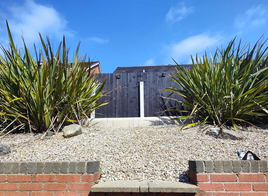 15 Wolfhill Manor, Belfast, BT14 8DE