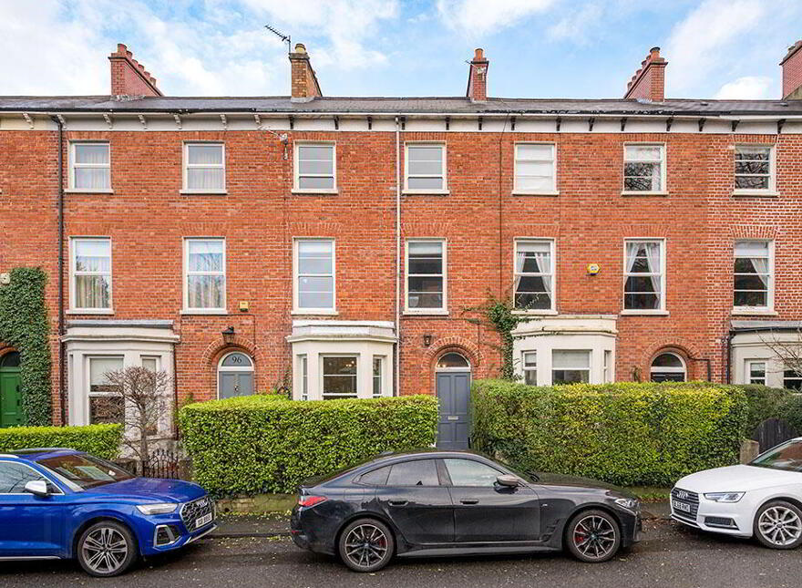 98 Church Road, Holywood, BT18 9BX