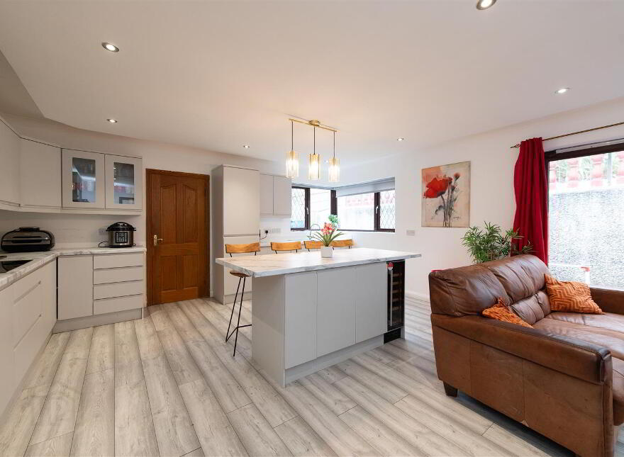 2 Fineview, Newtownabbey, BT36 6YH