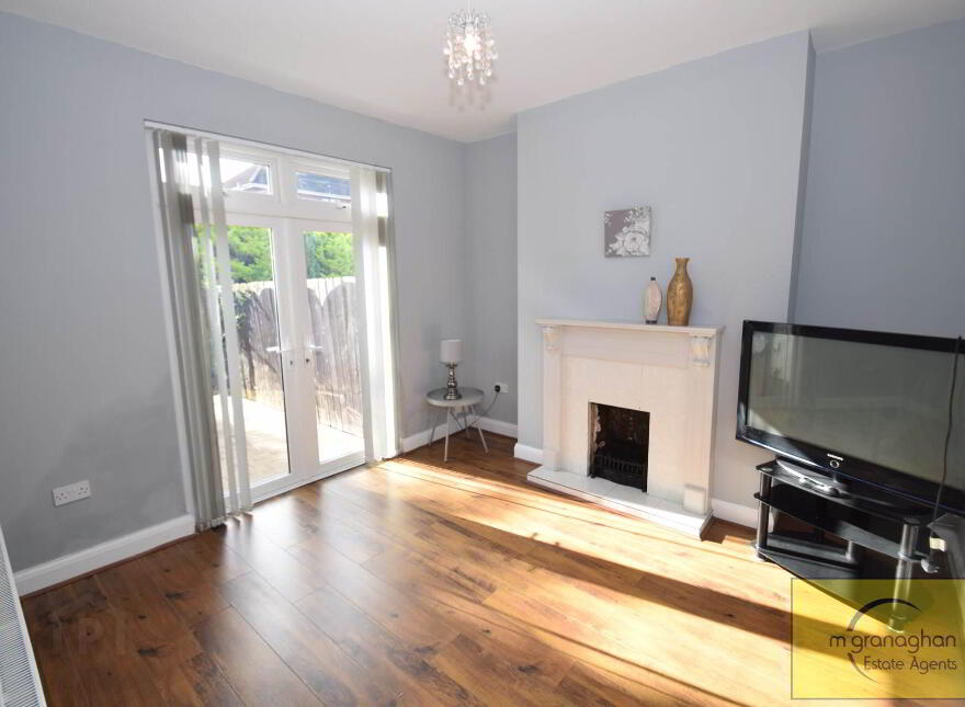 68 Glen Road, Belfast, BT11 8BG