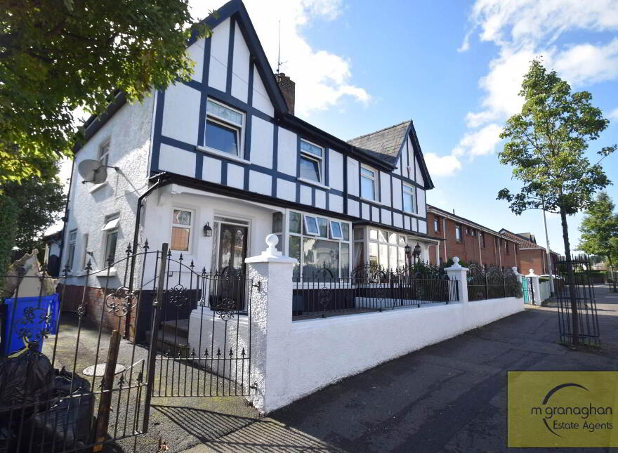 68 Glen Road, Belfast, BT11 8BG