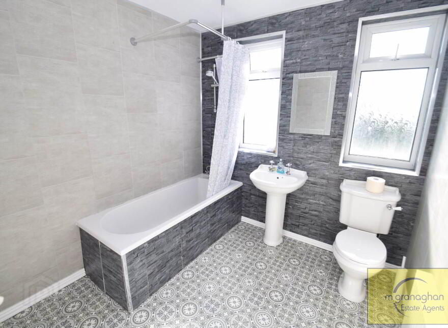 68 Glen Road, Belfast, BT11 8BG