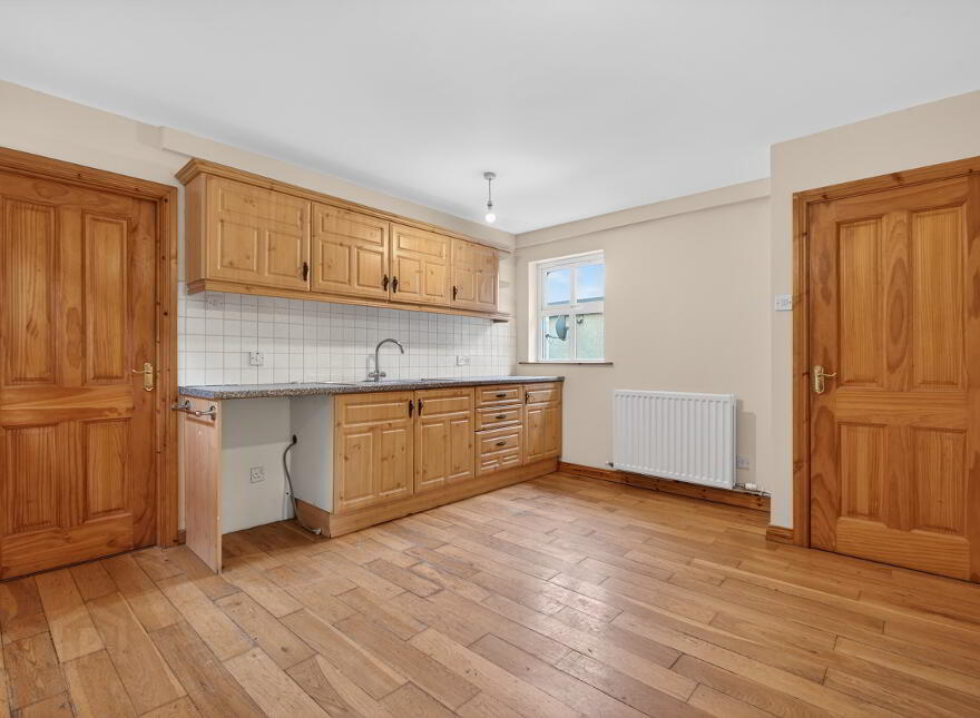 19a & 19b Main Street, Parkgate, BT39 0DG