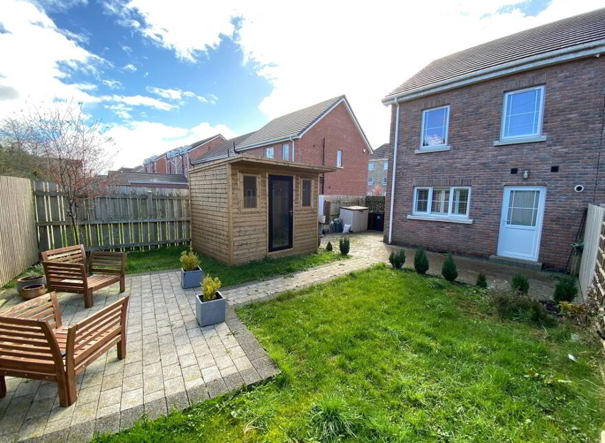 15 Ayrshire Road, Lisburn, BT28 2SF
