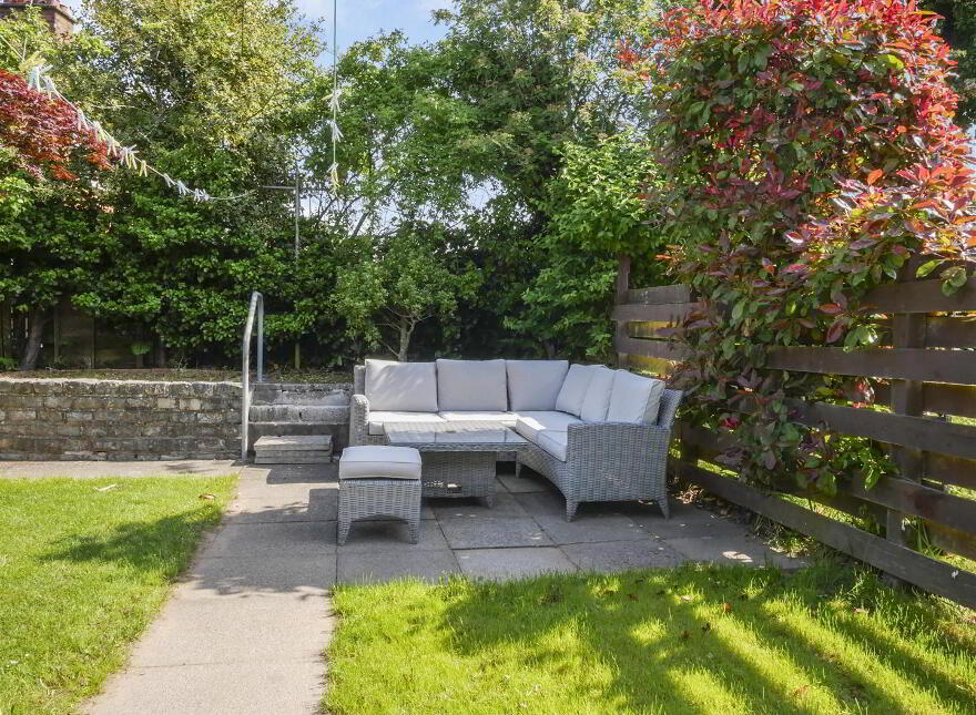 69 Martinville Park, Off Beechill Road, Belfast, BT8 7JH