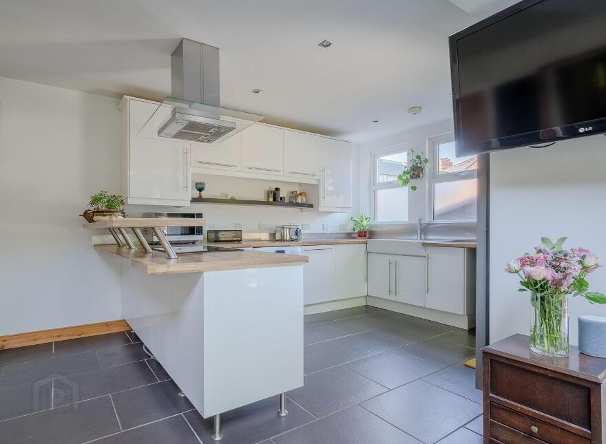 Malvern Villas, 1 Sandford Avenue, Belfast, BT5 5NW