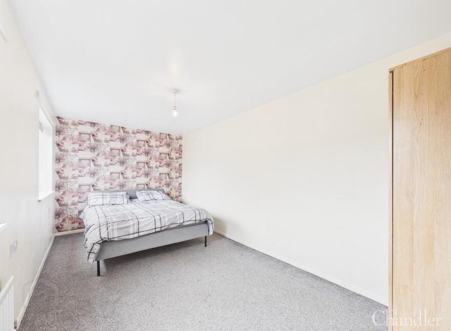29 Kinross Avenue, Belfast, BT5 7GE