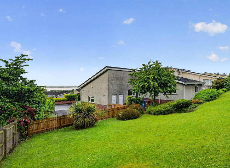 20 Strathleven Park, Holywood, BT18 0NJ