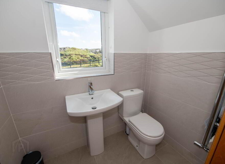 Downings, Glebe, F92NY16