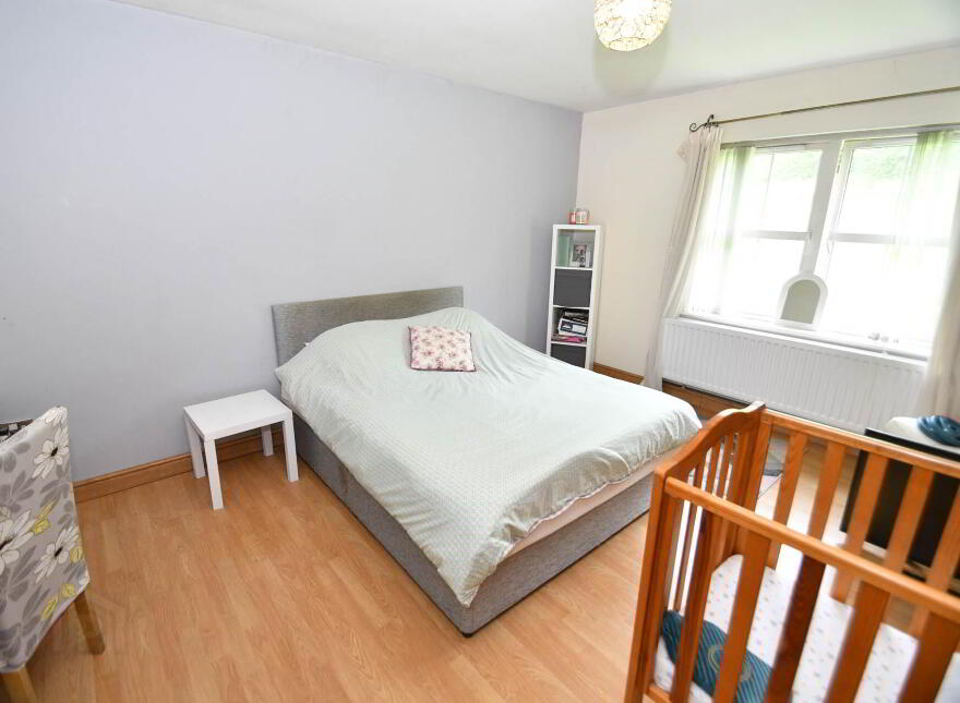 3a Meadowhill View, Glen Road, Belfast, BT11 8EY