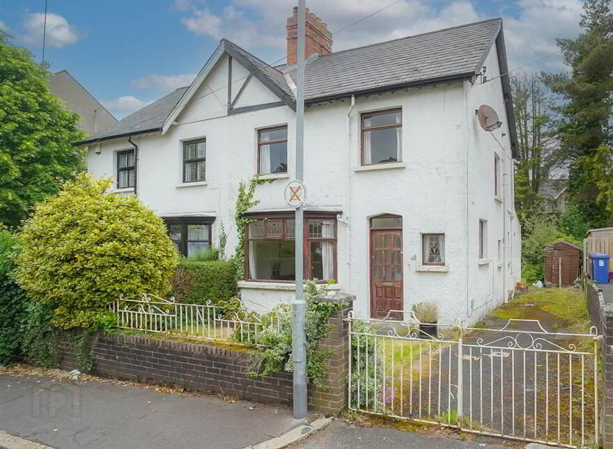 15 Marlborough Park Central, Malone, Belfast, BT9 6HN