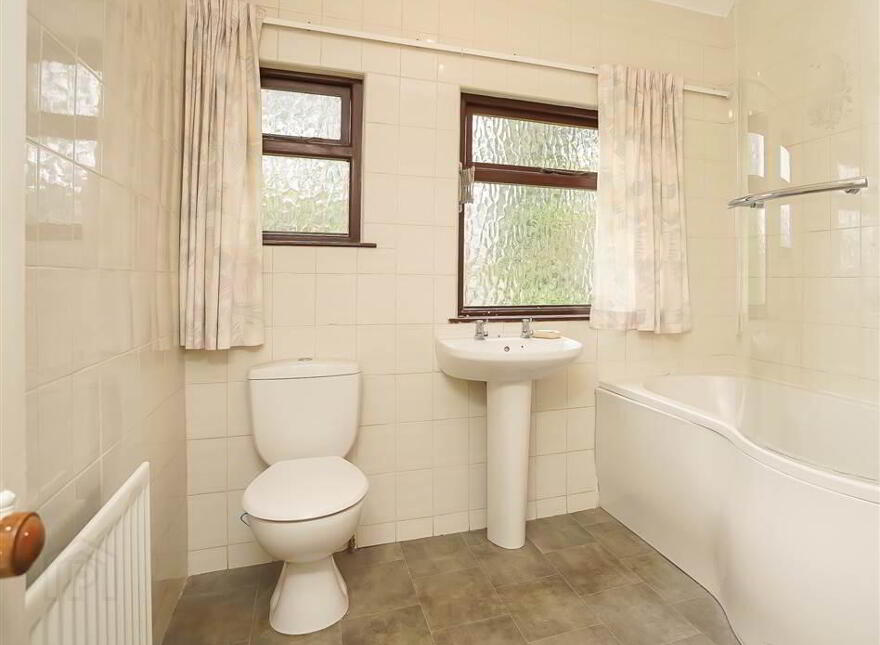 15 Marlborough Park Central, Malone, Belfast, BT9 6HN