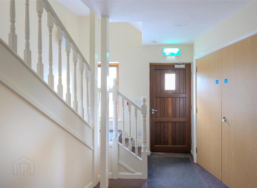 8 Loy Court, Bangor, BT19 1LU