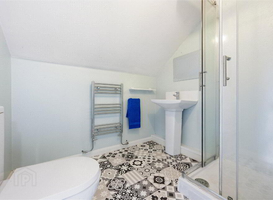8 Loy Court, Bangor, BT19 1LU