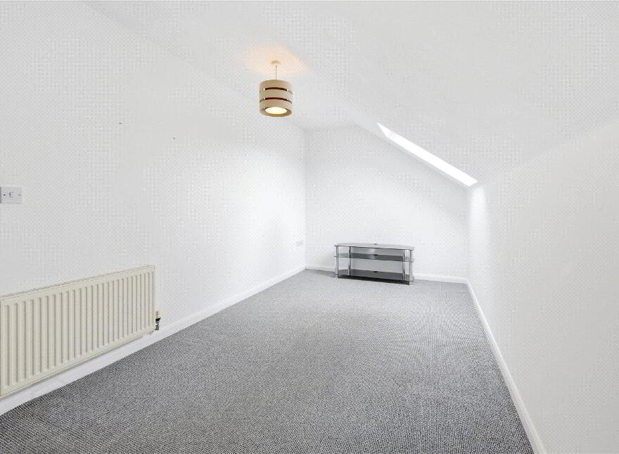8 Loy Court, Bangor, BT19 1LU