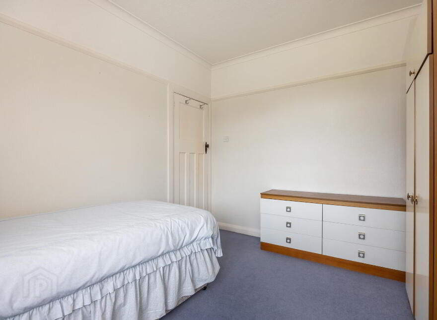 24 Marina Park, Belfast, BT5 6BA
