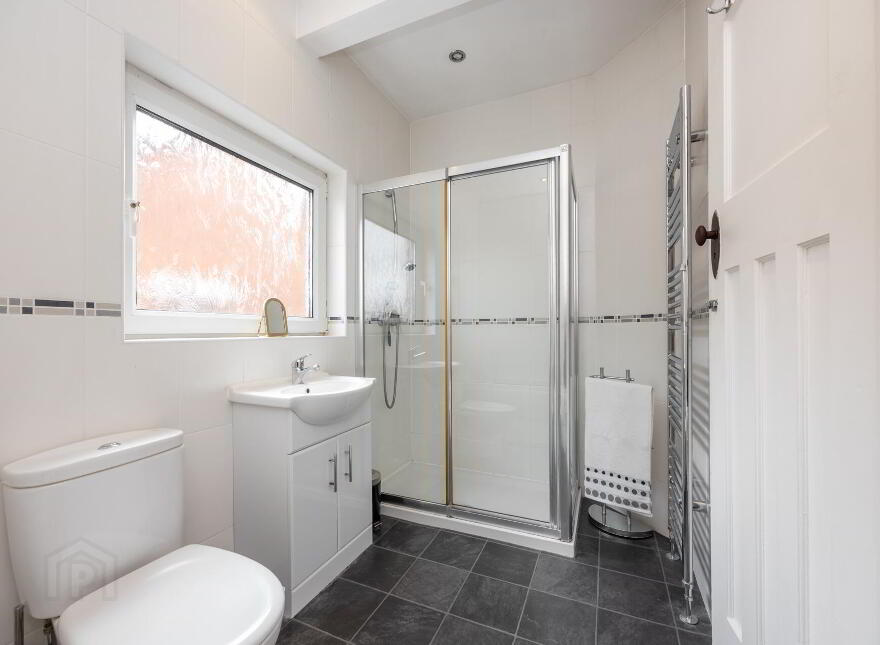 24 Marina Park, Belfast, BT5 6BA