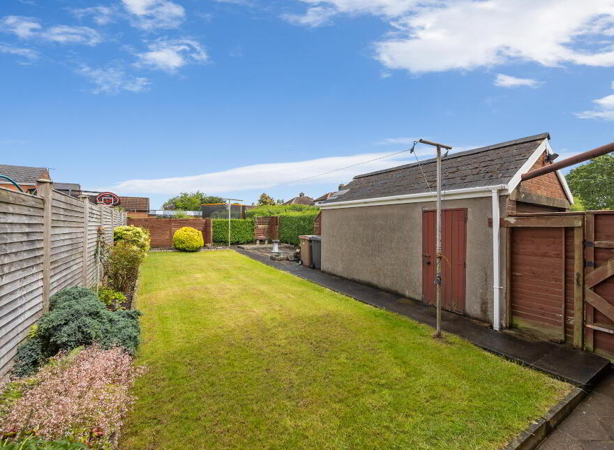 24 Marina Park, Belfast, BT5 6BA