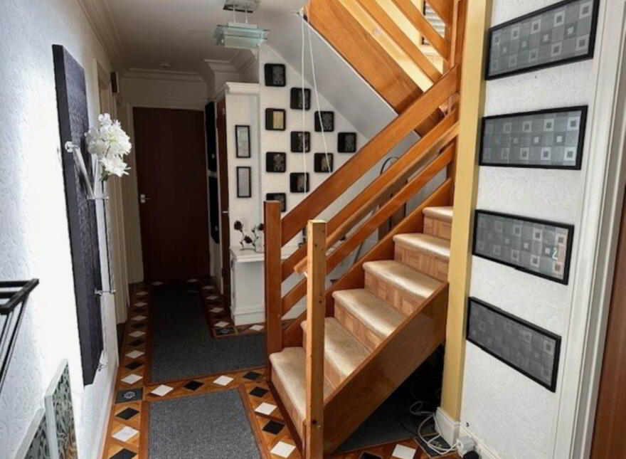 22 De Courcy Avenue, Carrickfergus, BT38 7LJ