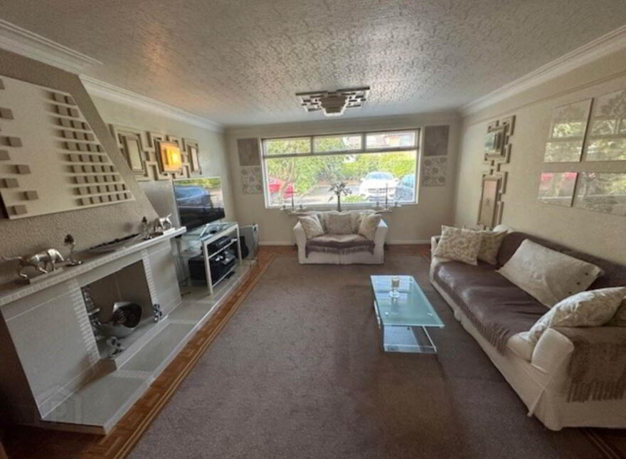 22 De Courcy Avenue, Carrickfergus, BT38 7LJ