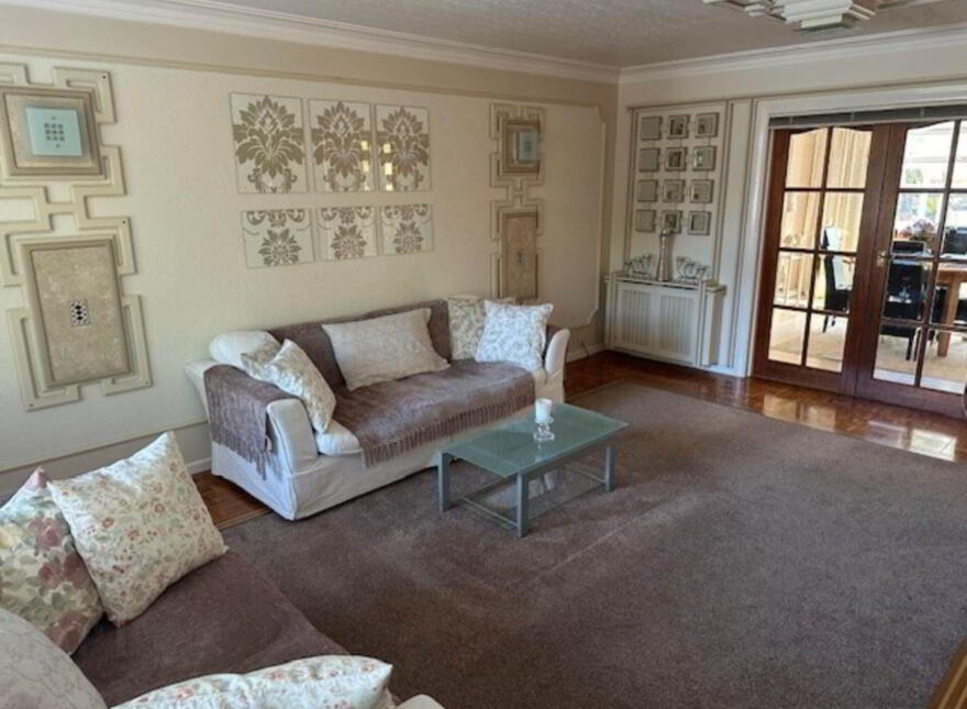 22 De Courcy Avenue, Carrickfergus, BT38 7LJ