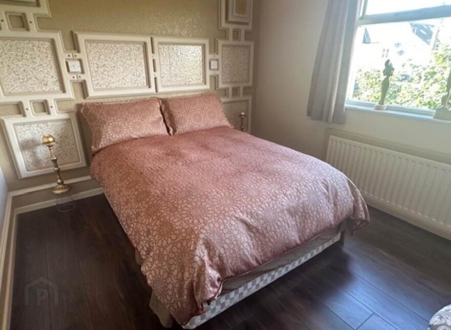 22 De Courcy Avenue, Carrickfergus, BT38 7LJ