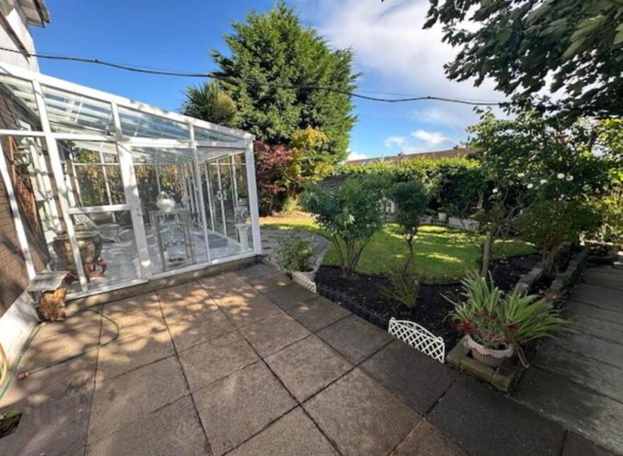 22 De Courcy Avenue, Carrickfergus, BT38 7LJ