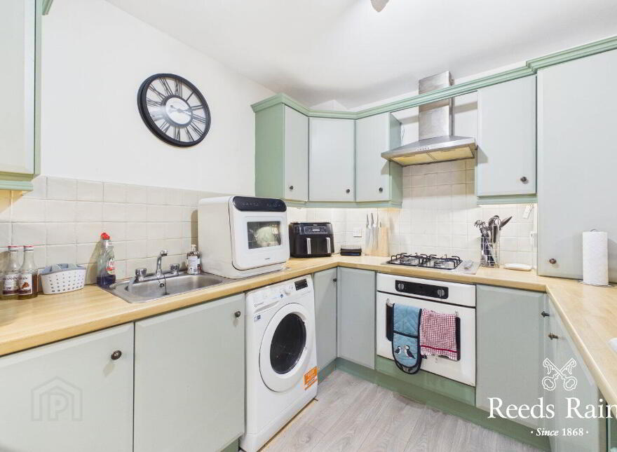 Apartment 10 Deramore Mews, Deramore Street, Belfast, BT7 3FS