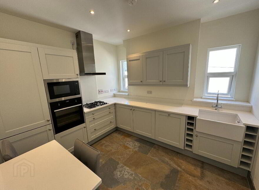 151A Stranmillis Road, Belfast, BT9 5AJ