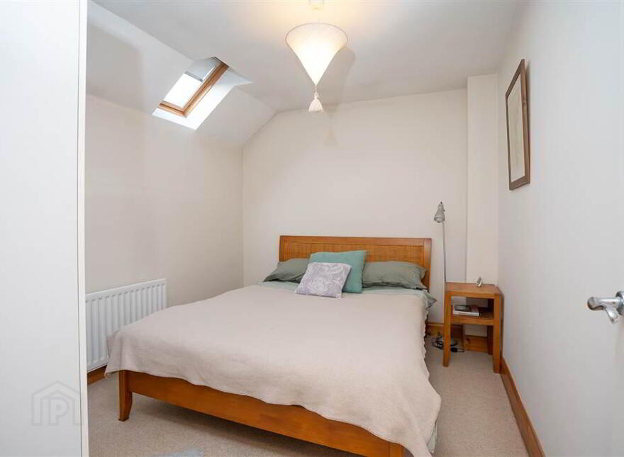 8 Annadale Mews, Belfast, BT7 3LR