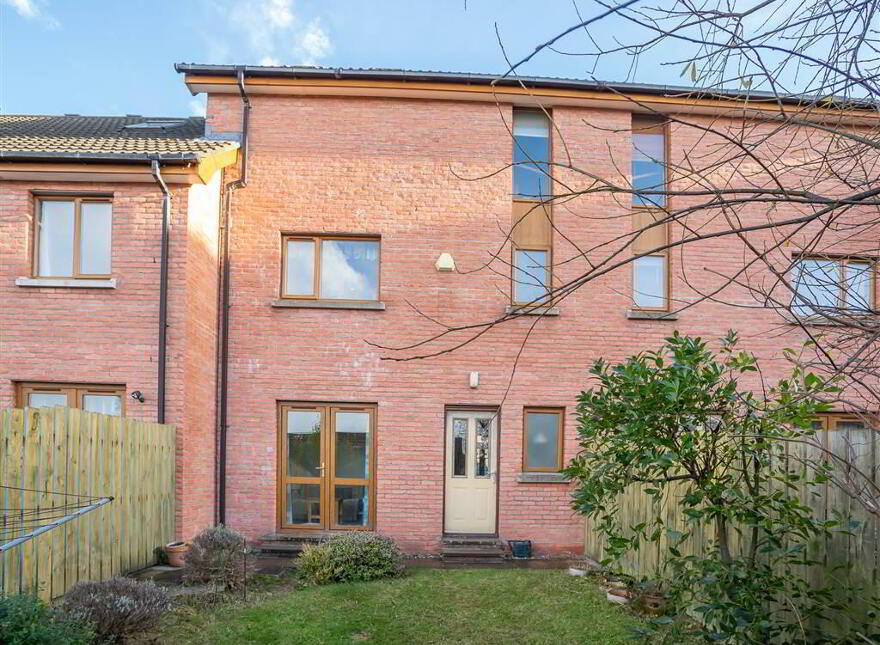 8 Annadale Mews, Belfast, BT7 3LR