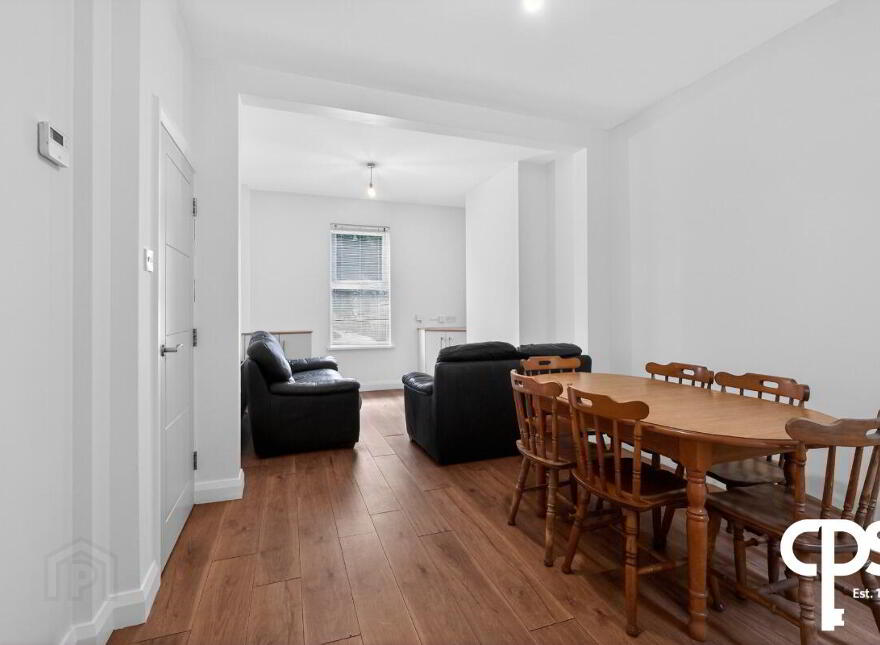 164 Donegall Avenue, Belfast, BT12 6LY