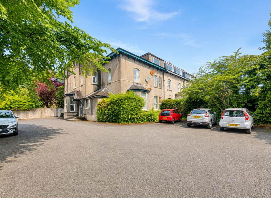 Apt 3 49, Knock Road, Belfast, BT5 6LA