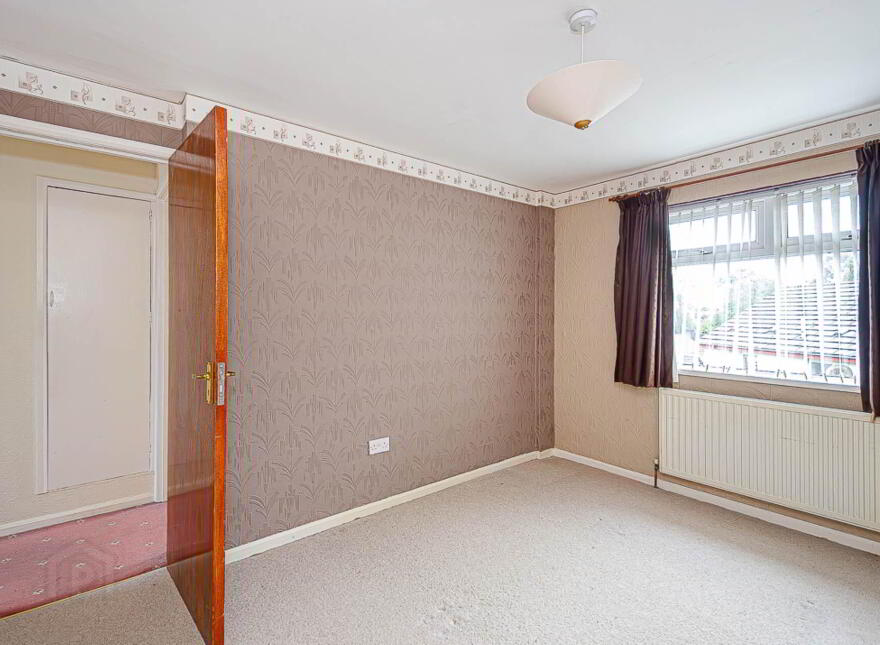 1 Rogers Park, Newtownbreda, Belfast, BT8 7BX