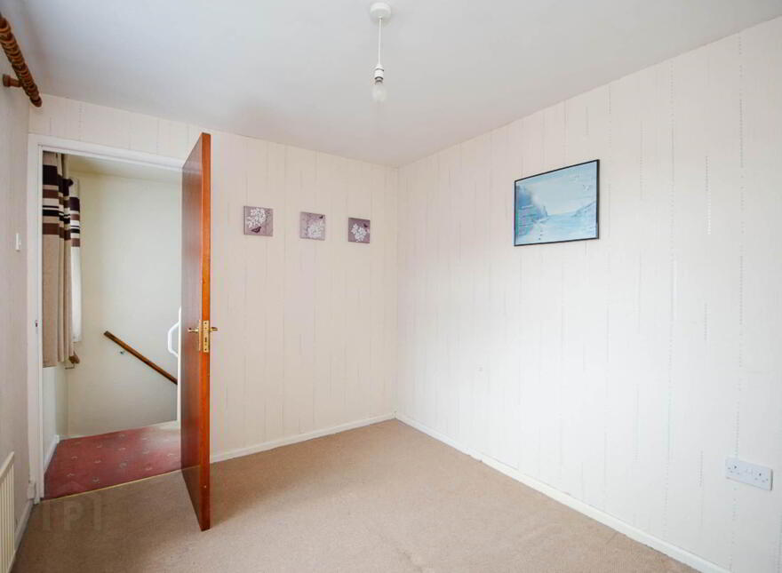 1 Rogers Park, Newtownbreda, Belfast, BT8 7BX