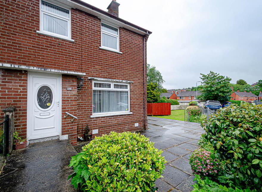 1 Rogers Park, Newtownbreda, Belfast, BT8 7BX