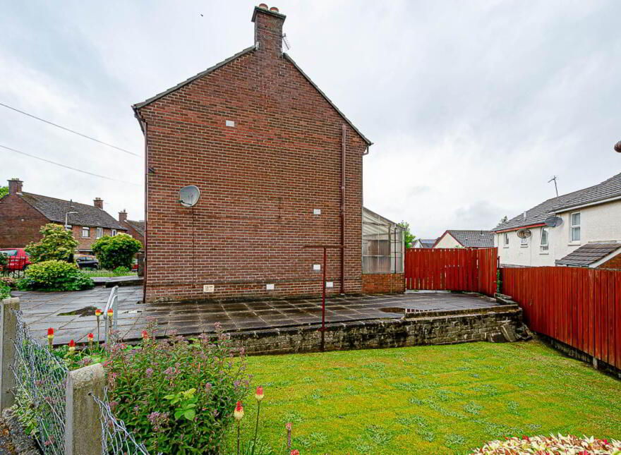 1 Rogers Park, Newtownbreda, Belfast, BT8 7BX