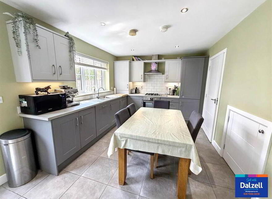 20 Ayrshire Meadows, Lisburn, BT28 2DV