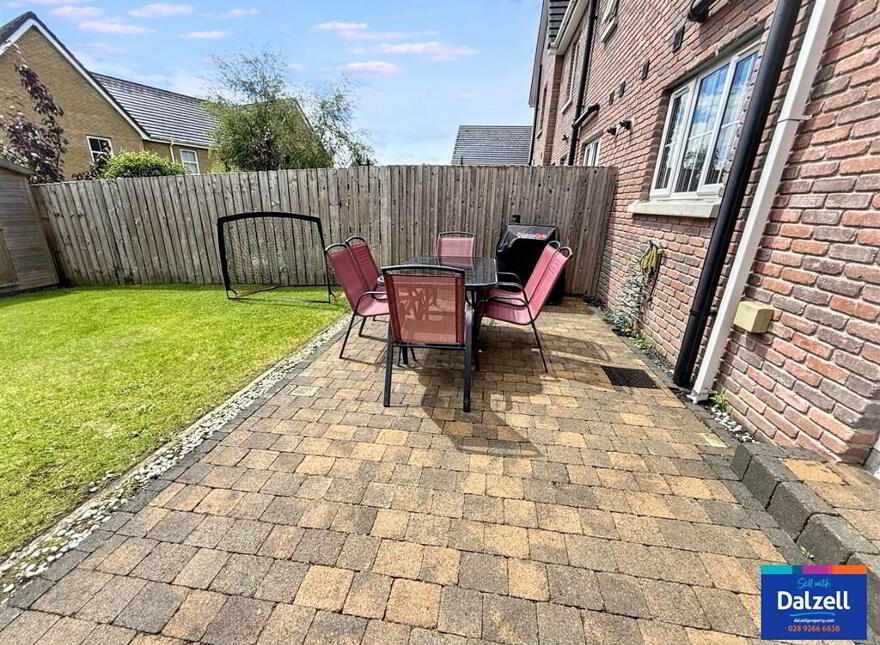 20 Ayrshire Meadows, Lisburn, BT28 2DV