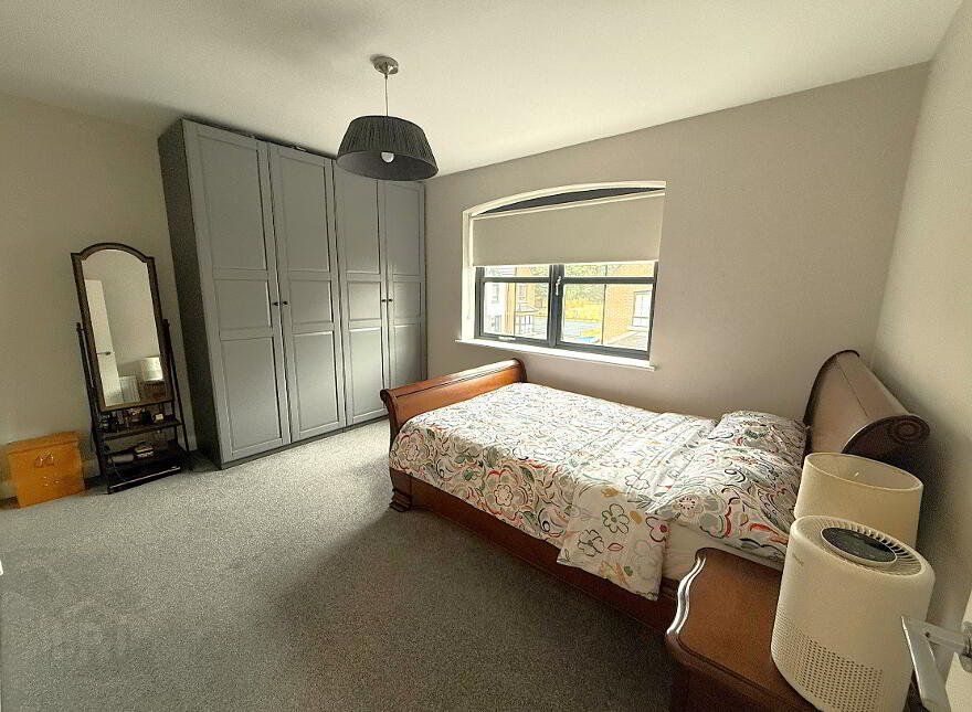 28 Edgehill Park, Lisburn, BT27 5QF